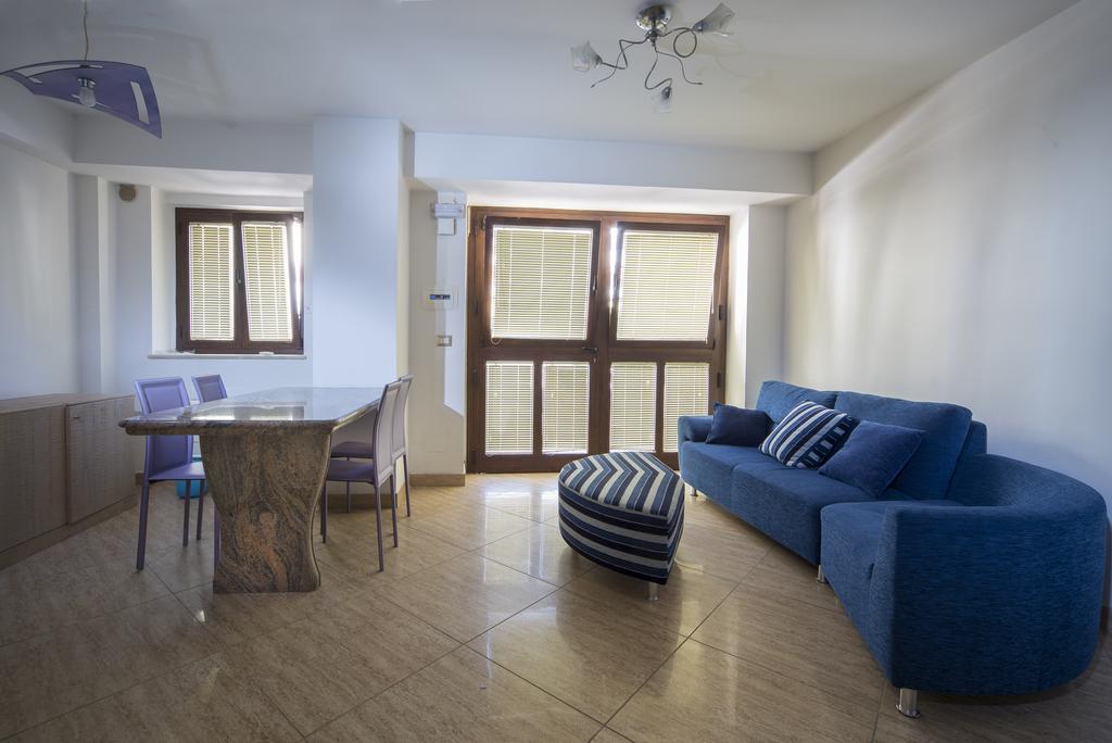 B&B Casa Cavour 산베네데토델트론토 외부 사진